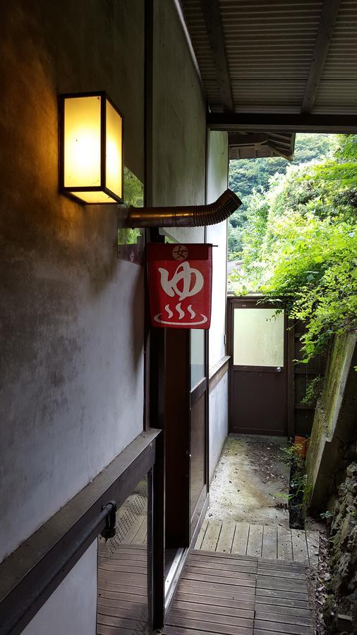 Отель Tawaraya Ryokan Koto Shirasagikan Usuki Экстерьер фото