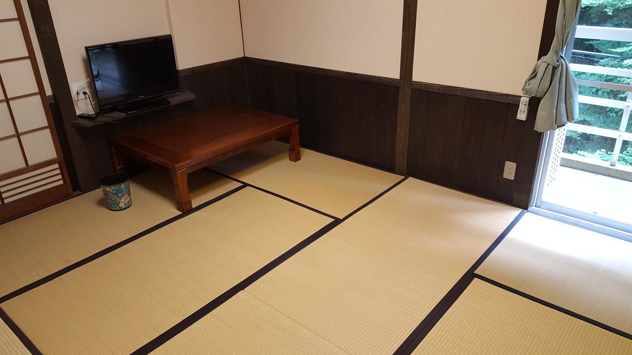 Отель Tawaraya Ryokan Koto Shirasagikan Usuki Экстерьер фото